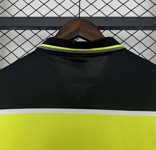 96/97 Retro Borussia Dortmund Home Jersey - Image 6