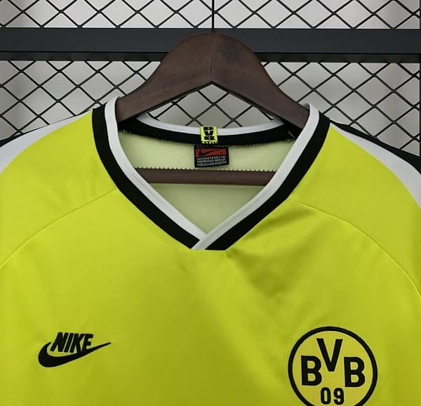 95/96 Retro Borussia Dortmund Home Jersey - Image 2