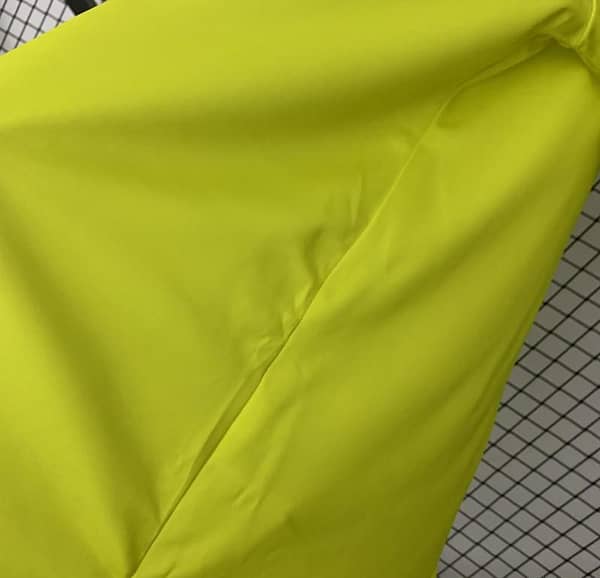 95/96 Retro Borussia Dortmund Home Jersey - Image 5