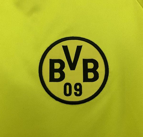 95/96 Retro Borussia Dortmund Home Jersey - Image 8