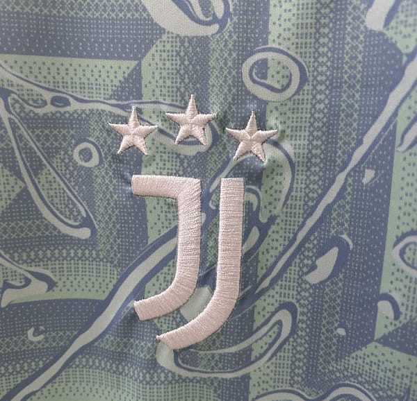 25/26 Juventus Away Jersey - Image 2