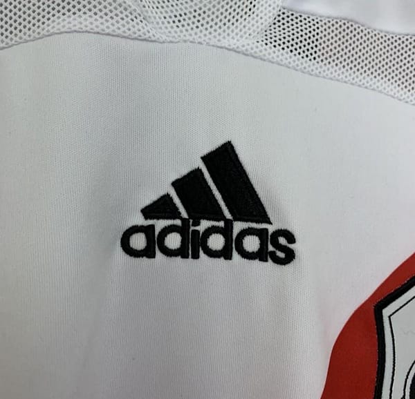 06/07 Retro River Plate Home Jersey - Image 9