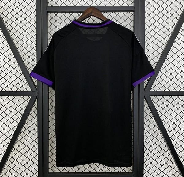 25/26 Real Madrid Special Purple Rose Jersey - Image 5