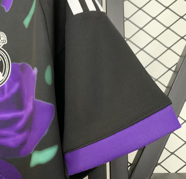 25/26 Real Madrid Special Purple Rose Jersey - Image 8