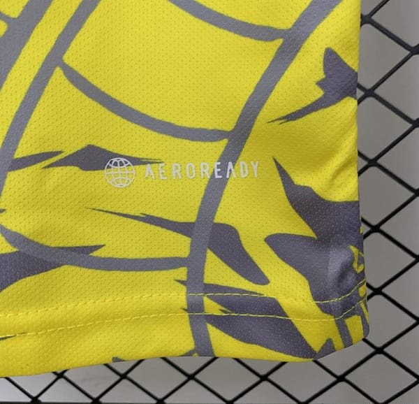 25/26 Real Madrid Special Yellow Jersey - Image 5