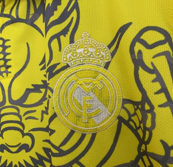 25/26 Real Madrid Special Yellow Jersey - Image 6