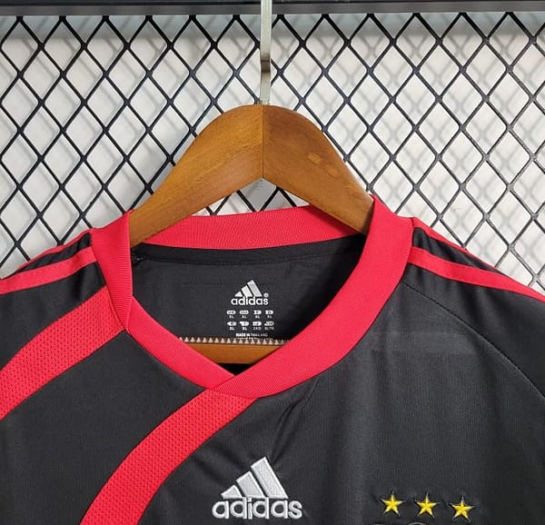 Retro 09-10 Benfica Away Black Jersey - Image 2