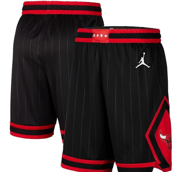 Statement Club Team Shorts - Mens