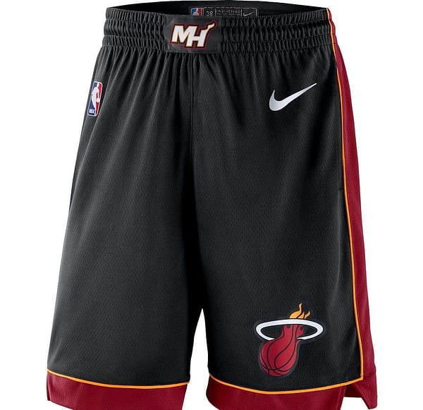 Icon Club Team Shorts - Mens