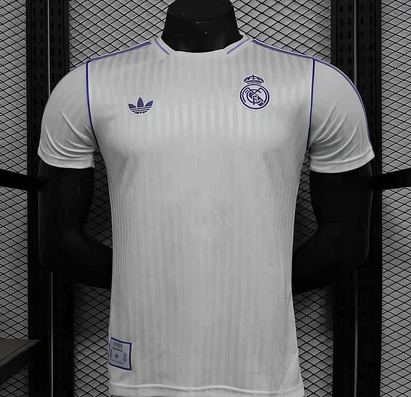 Player Version 25/26 Real Madrid White Icon Jersey