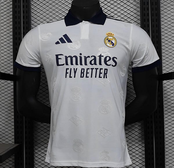 Player Version 24/25 Real Madrid White Pre-Match Jersey