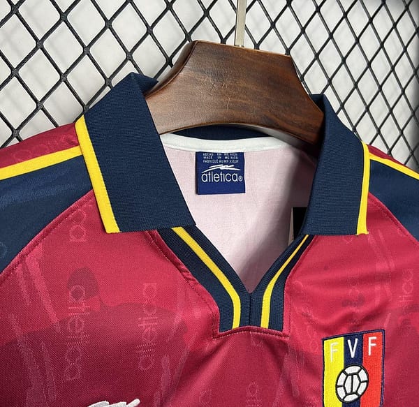 2000 Venezuela Home Retro Jersey - Image 9