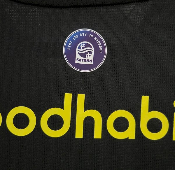 24/25 PSV Eindhoven Away Jersey - Image 2