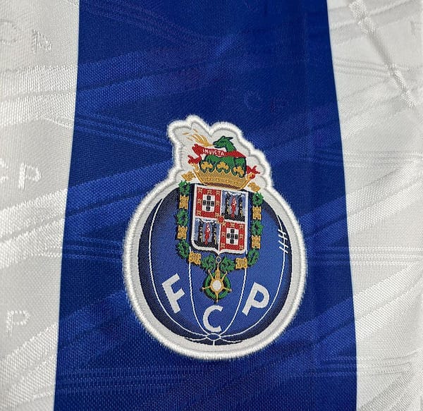 94/95 FC Porto Home Retro Jersey - Image 5