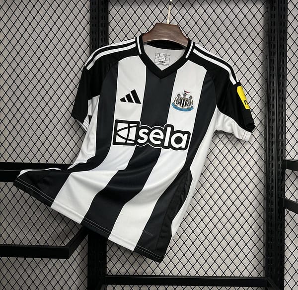 2024/25 Newcastle United Home Jersey - Image 2
