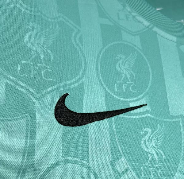 2024/25 Liverpool Pre-match Training Jersey - Image 5