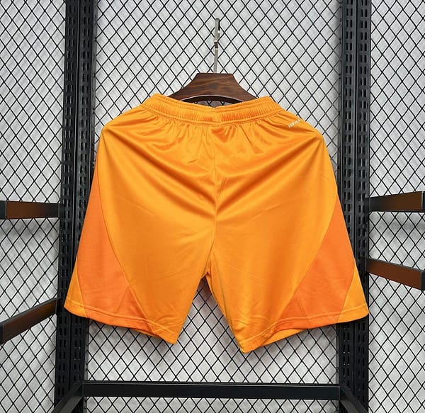 2024/25 Real Madrid Away Shorts - Image 2