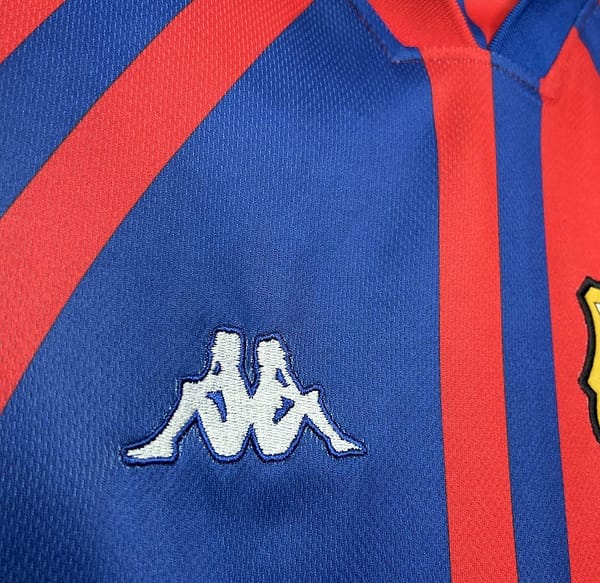 Retro 97/98 Barcelona Home Jersey - Image 5