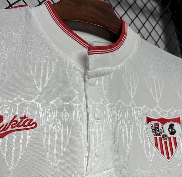 Retro 91/92 Sevilla FC Home Jersey - Image 9