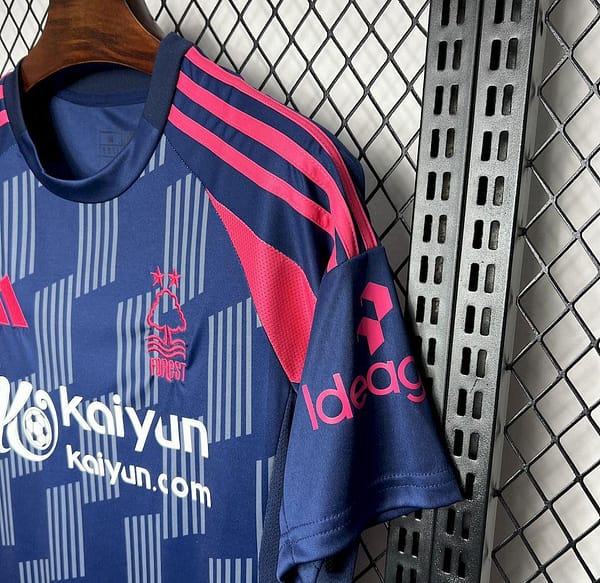 24/25 Nottingham Forest Away Jersey - Image 5