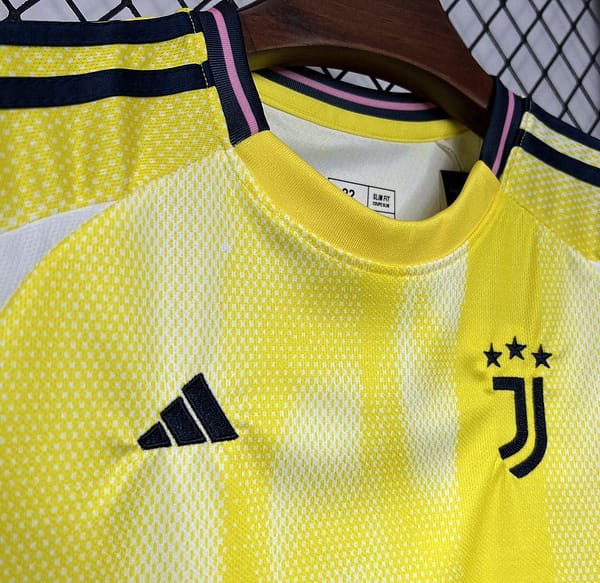 24/25 Kids Juventus Away Yellow Jersey - Image 5