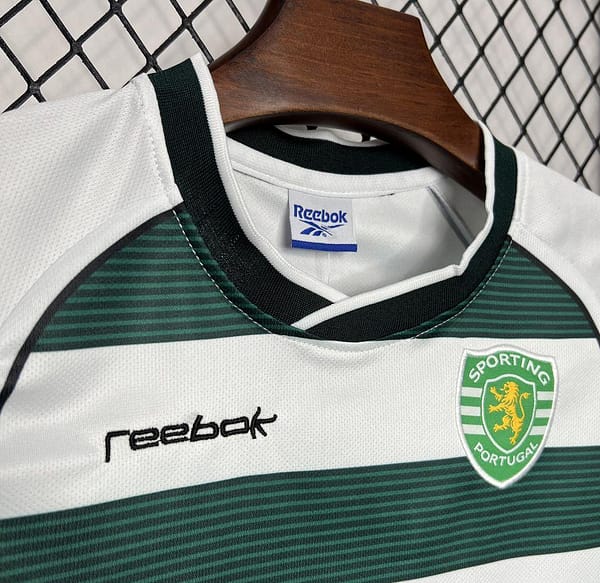 Retro 01/03 Kids Sporting CP Home Jersey - Image 7
