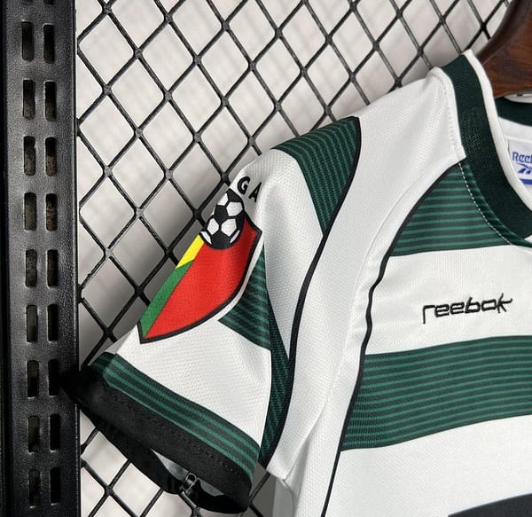 Retro 01/03 Kids Sporting CP Home Jersey - Image 8