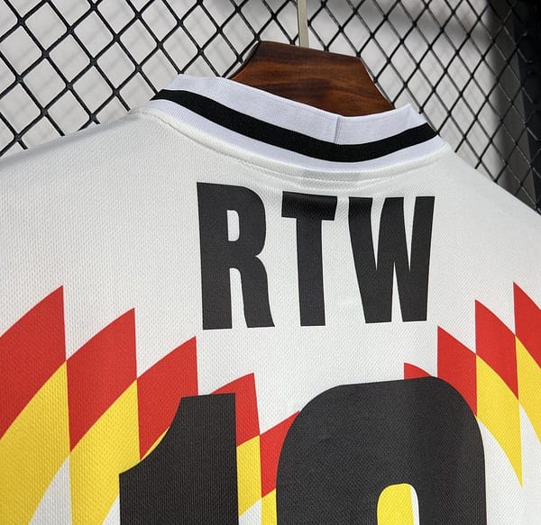Retro 1995 Club America White Corteiz Jersey - Image 3