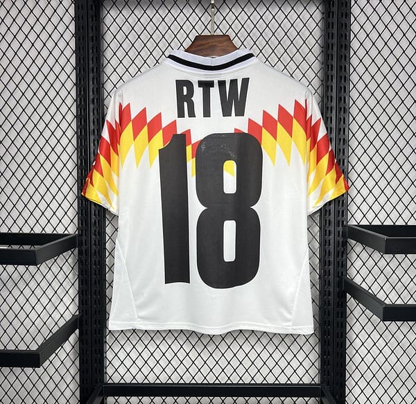 Retro 1995 Club America White Corteiz Jersey - Image 4