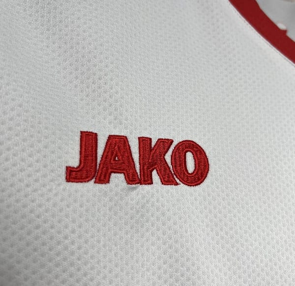 24/25 VfB Stuttgarts Home Jersey - Image 7