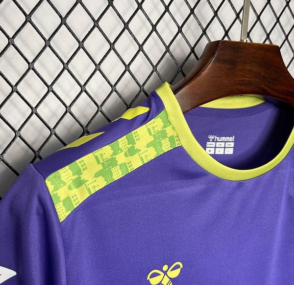 24/25 Malaga Away Jersey - Image 8