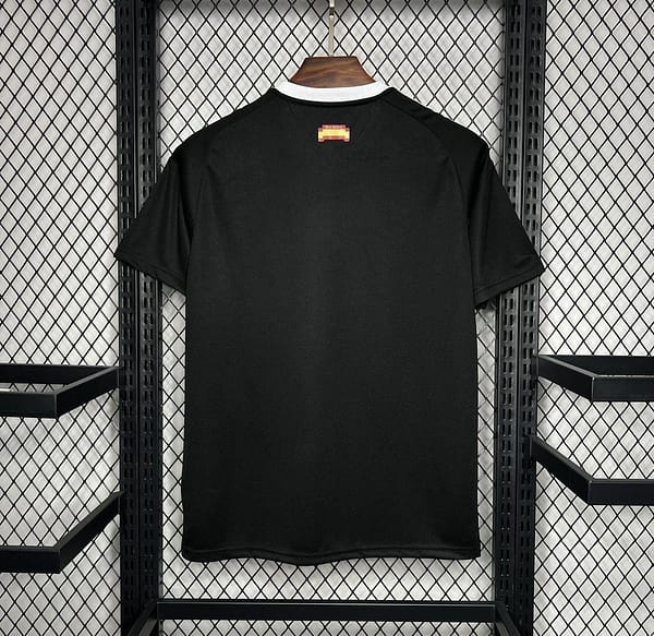 24/25 Real Madrid Black Special Jersey - Image 6
