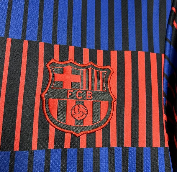 24/25 Barcelona Pre-Match Red/Blue Stripe Jersey - Image 5