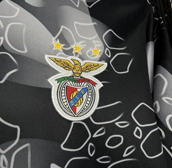 24/25 Benfica Black Pre-Match Training Jersey - Image 6