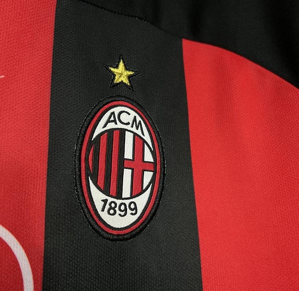 Retro 2000/02 AC Milan Home Jersey - Image 6