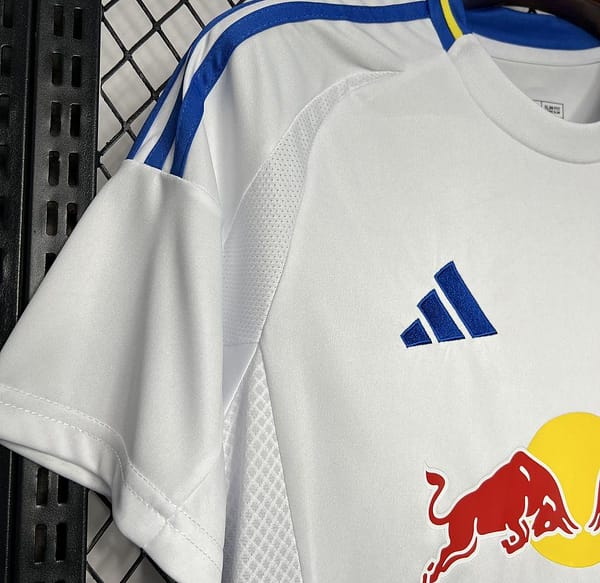 24/25 Leeds United Home Jersey - Image 4