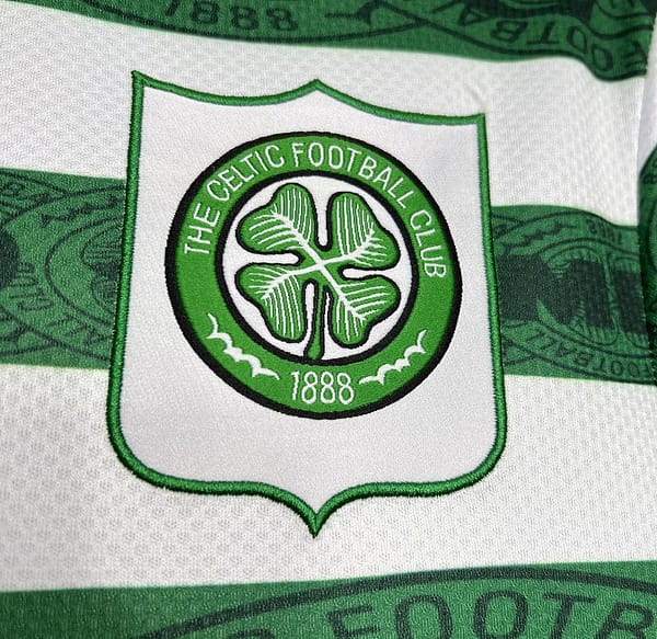Retro 95/97 Celtic Home Jersey - Image 4