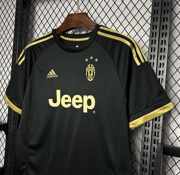 Retro 15/16 Juventus Third Black Jersey - Image 7