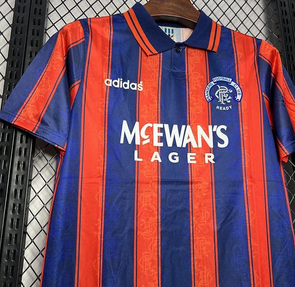 Retro 93/94 Glasgow Rangers Away Red Jersey - Image 4