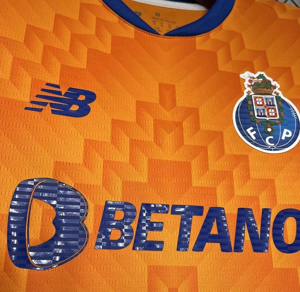 24/25 FC Porto  Away Orange Jersey - Image 5