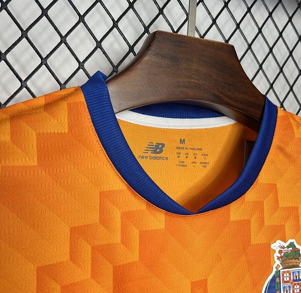 24/25 FC Porto  Away Orange Jersey - Image 9