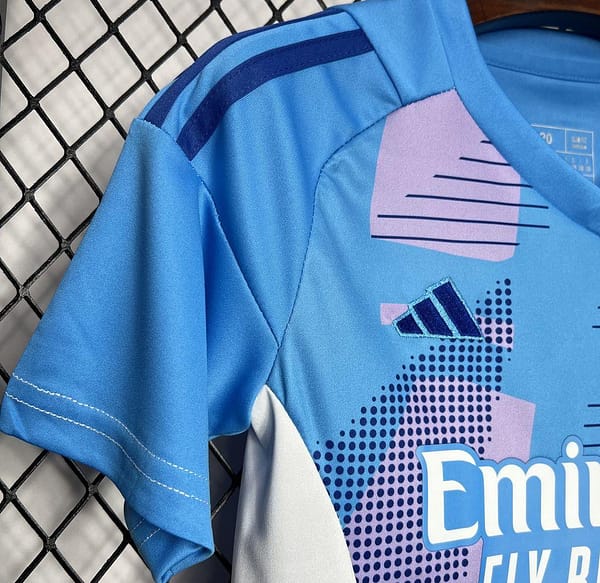 24/25 Kids Real Madrid Blue Goalkeeper Jersey - Image 3