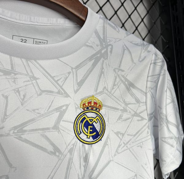 24/25 Kids Real Madrid White Pre-match Training Jersey - Image 3