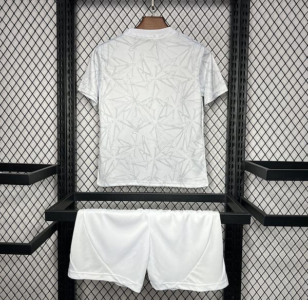 24/25 Kids Real Madrid White Pre-match Training Jersey - Image 4