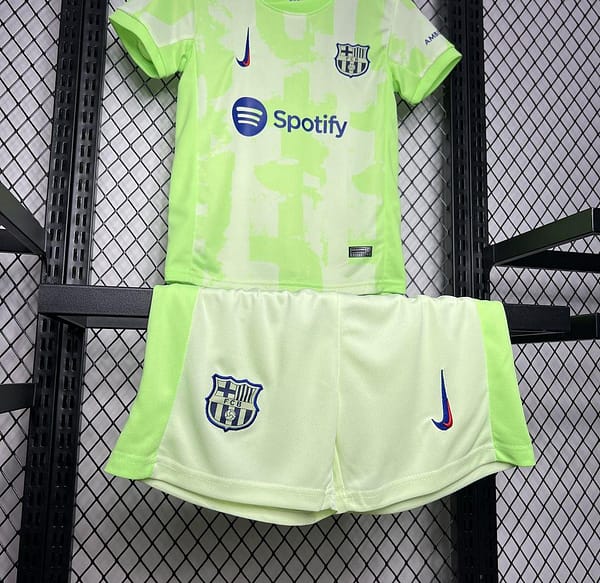 24/25 Kids Barcelona Third Green Jersey - Image 6