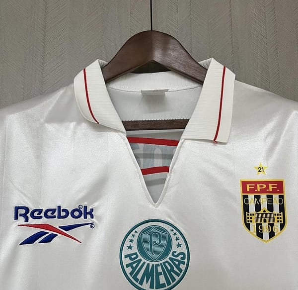 Retro 96/97 Palmeiras Third White Jersey - Image 3