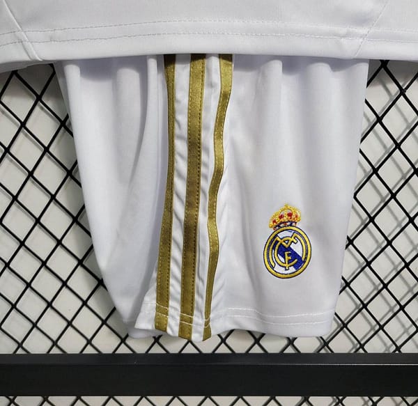 Retro 11-12 KIDS Real Madrid Home Jersey - Image 4