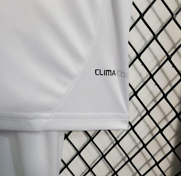 Retro 11-12 KIDS Real Madrid Home Jersey - Image 8