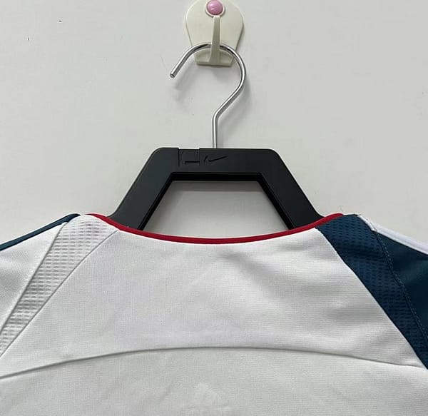 Retro 06/08 Liverpool Away Soccer Jersey - Image 3