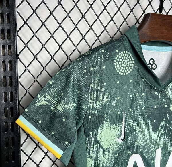 24/25 Kids  Tottenham Hotspur Third Green Jersey - Image 8